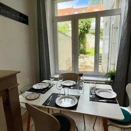 Plenitude, Proche Vieille Rez De Jardin